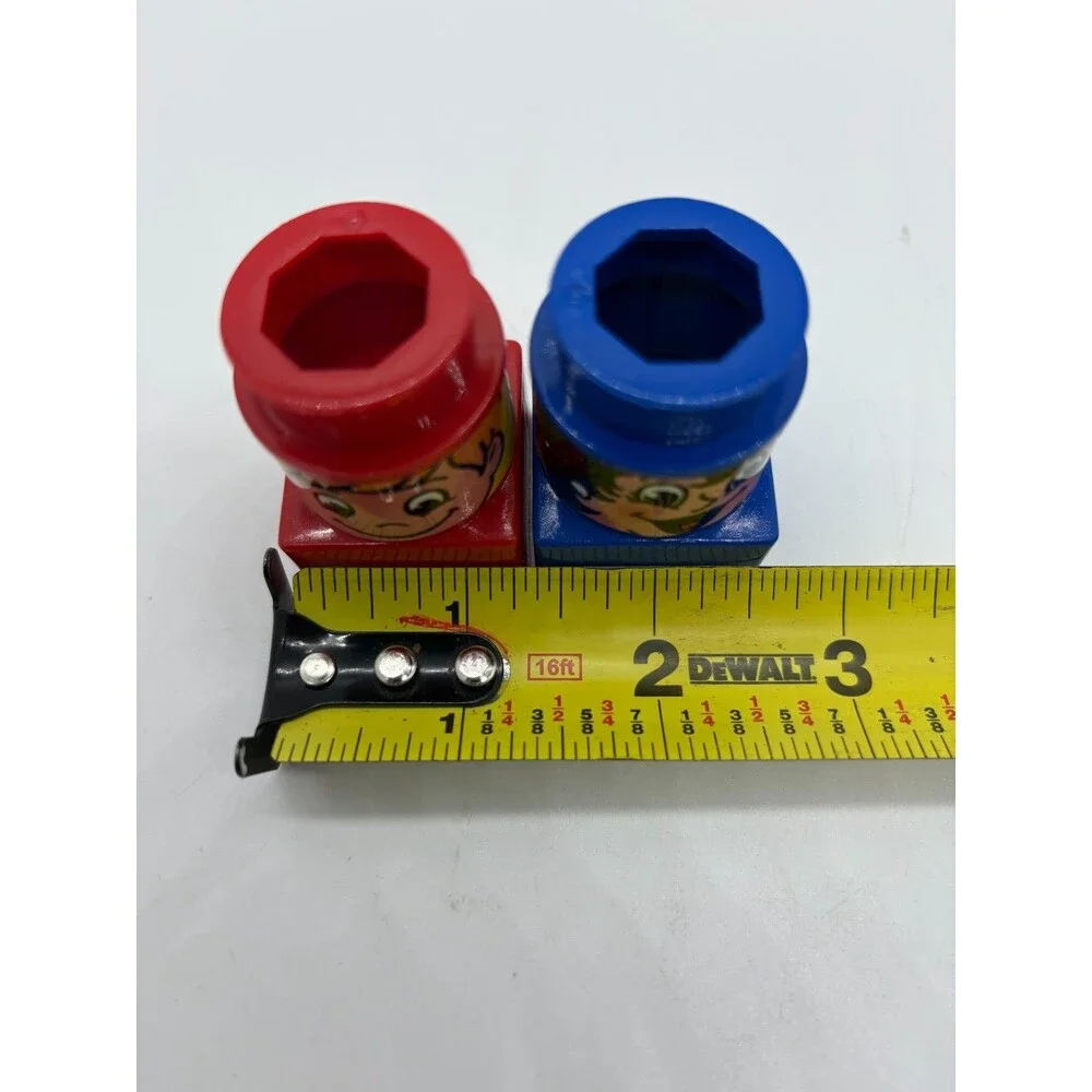 Lot of 2 Vtg Mega Blocks Cylindrical Head Brick Figures Boy Girl 1980s